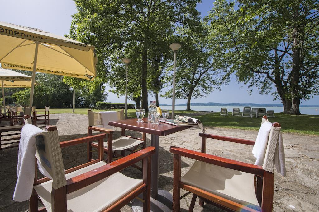 Familia Hotel Balatonboglár Eksteriør bilde