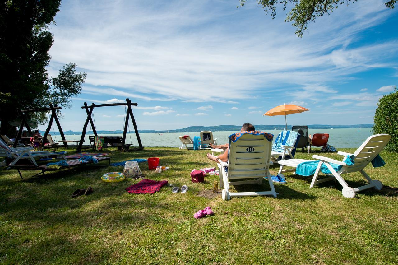 Familia Hotel Balatonboglár Eksteriør bilde